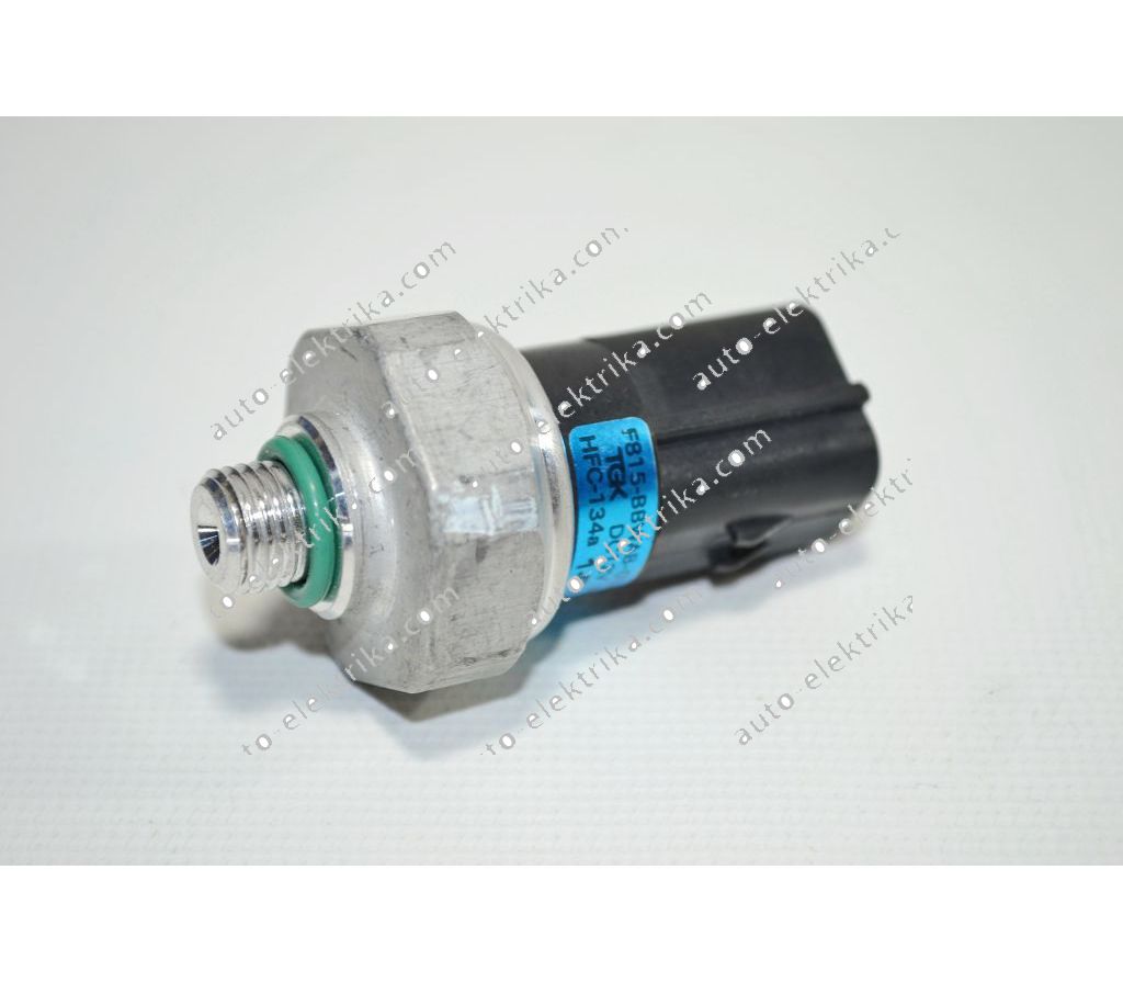 Датчик температуры воздуха лада приора. Датчик кондиционера приора панасоник. Датчик давления кондиционера 1118/2170. Датчик давления кондиционера 1118/2170. Датчик давления фреона приора панасоник.